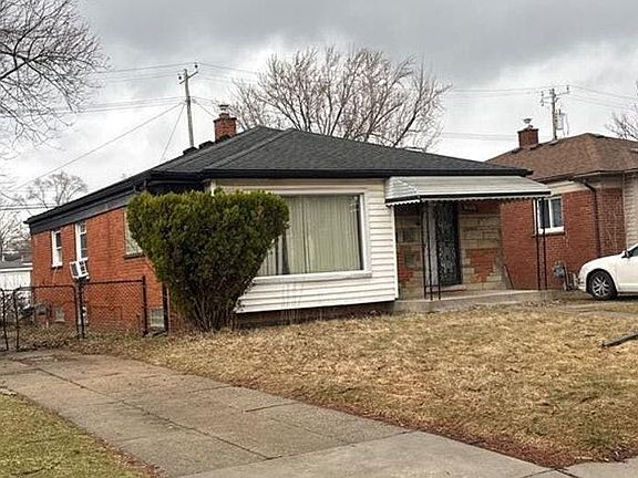 2nd image of 20291 Plainview Ave