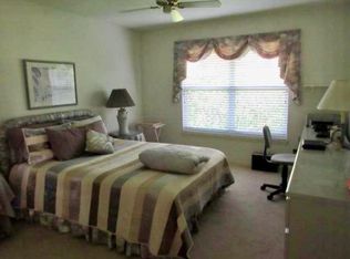 220 Lambton Ln, Naples, FL 34104