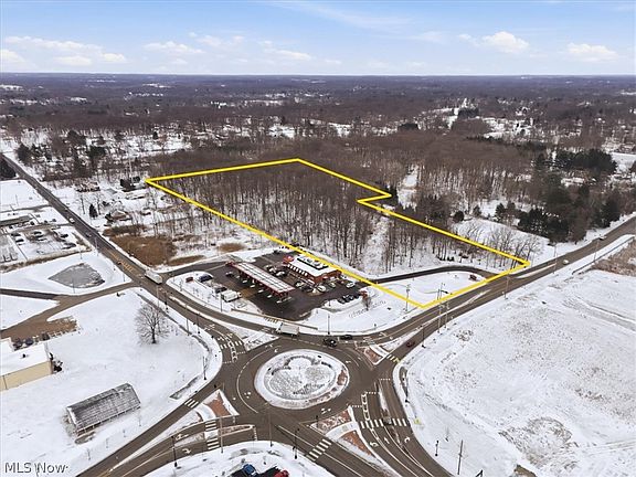 3rd image of E Turkeyfoot Lake Rd