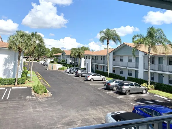 2750 Forest Hills Blvd APT 208, Pompano Beach, FL 33065