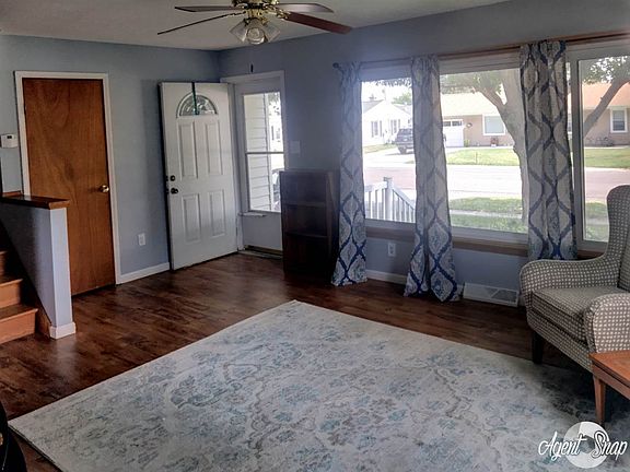 4th image of 1791 McMasters Ave