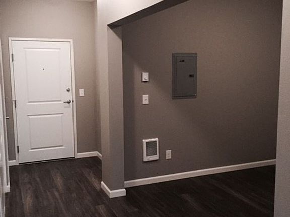 5th image of 6906 N Greenwich Ave #8224956