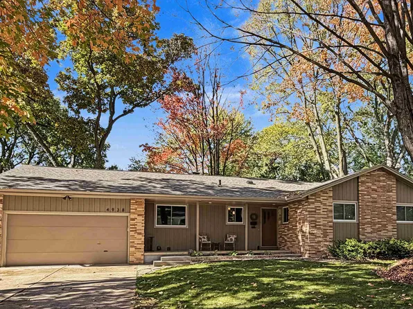 4938 Goldfinch Dr, Madison, WI 53714