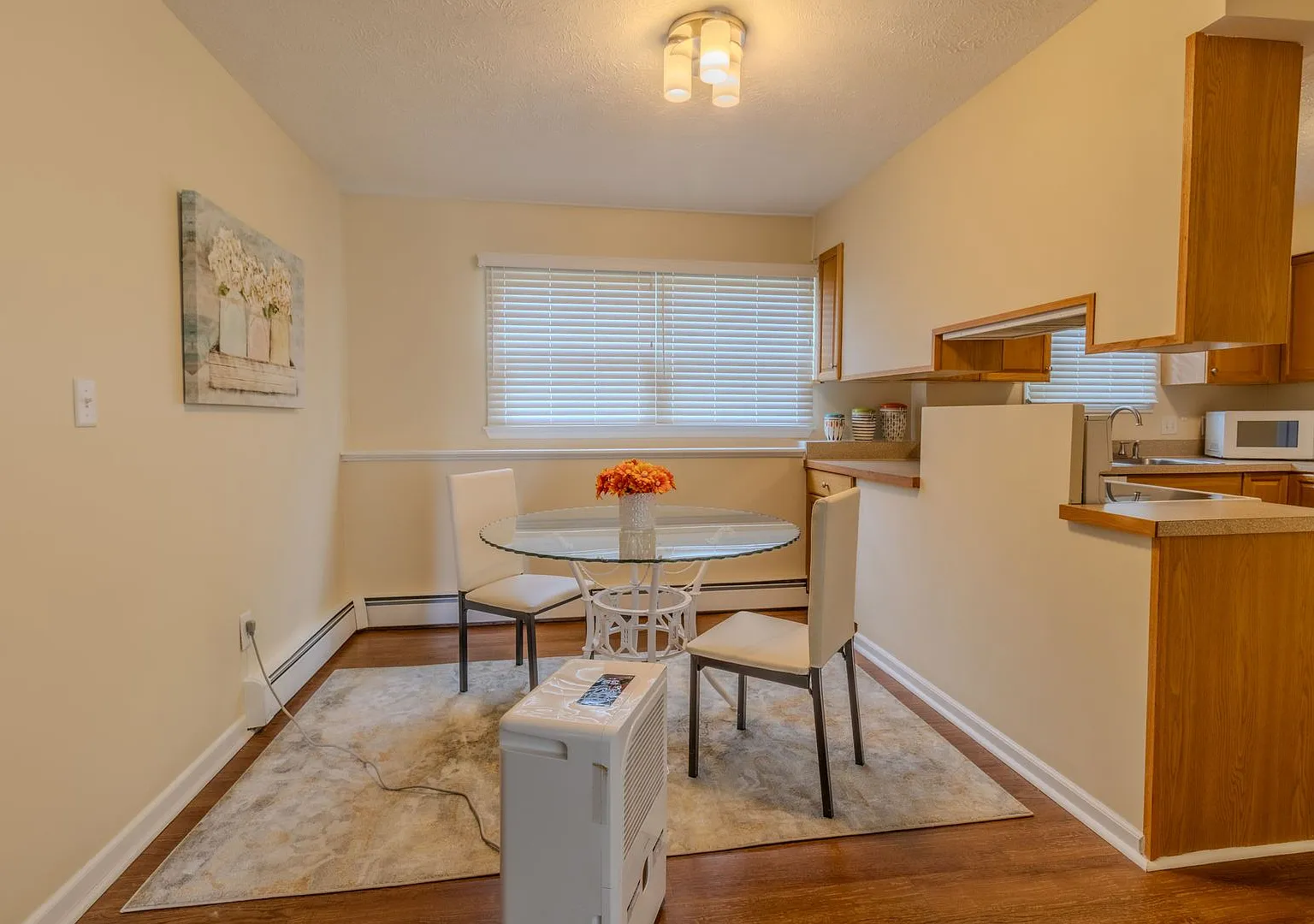 Move-In Ready & Full of Charm! — Photo 3