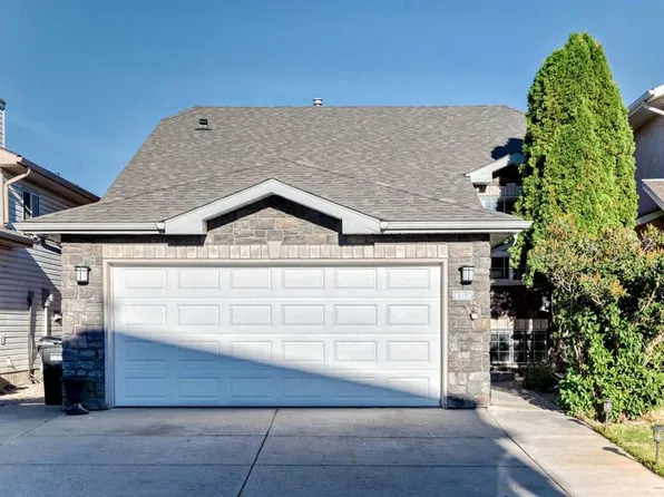 184 W Douglas Ridge Grn SE, Calgary, AB T2Z 2T4