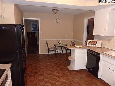 2nd image of 670 Robley Ln