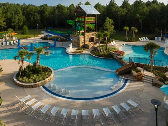Woodforest Amenities