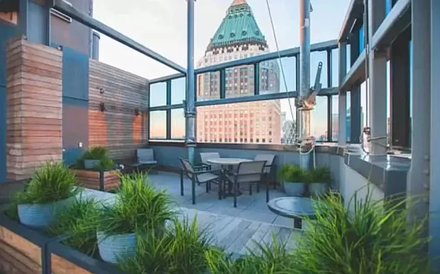 Rented by Compass | media 18