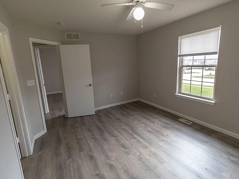 5305-5307 Currituck Ln — Photo 45