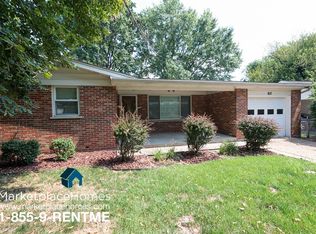 817 Mary Jo Ln, Hazelwood, MO