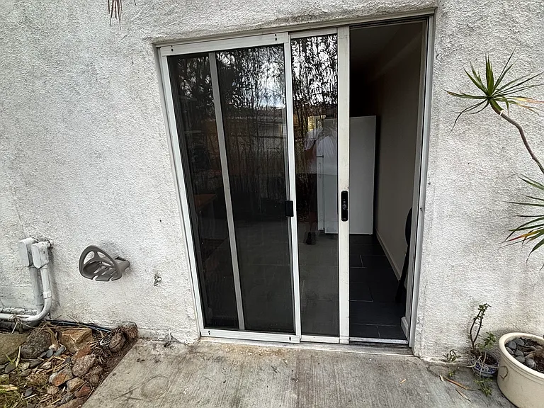 Vale View Dr — Photo 30
