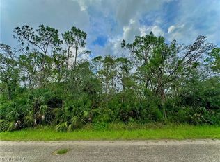 1941 Roderick Ln, Lehigh Acres, FL 33972