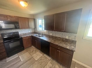 1623 W 31st St S, Wichita, KS 67217