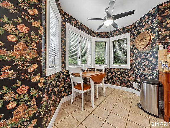 3rd image of 3300 Park Avenue #16