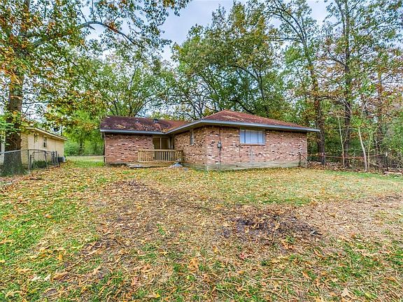 4th image of 569 Autumn Ln
