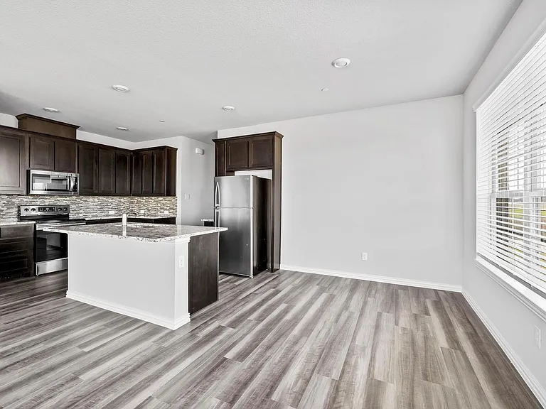 3201 Solana Cir — Photo 15