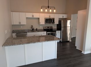 3210 39th Ave NE #3210, Minneapolis, MN 55421
