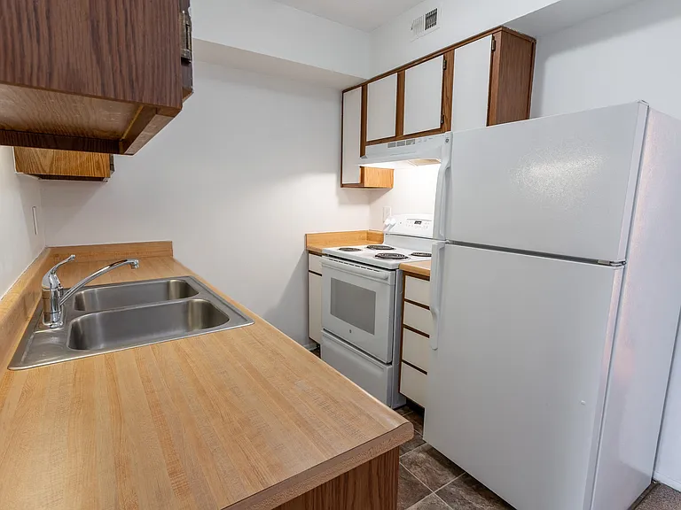 Tymberwood Trace Apartments — Photo 32