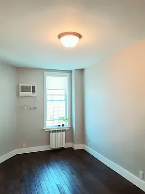 Rented by Sally Raia LLC | media 15
