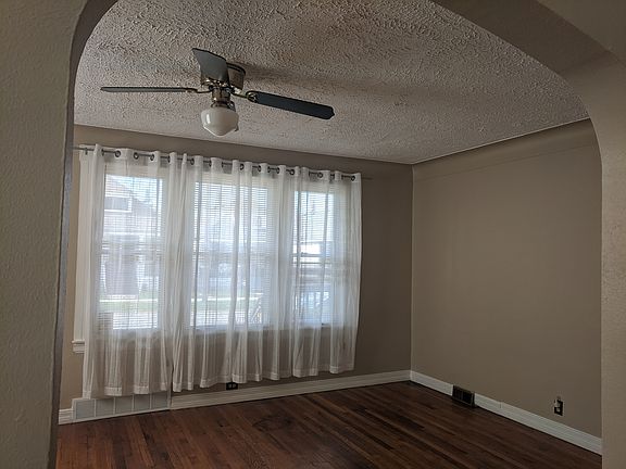2nd image of 11598 Saint Aubin St