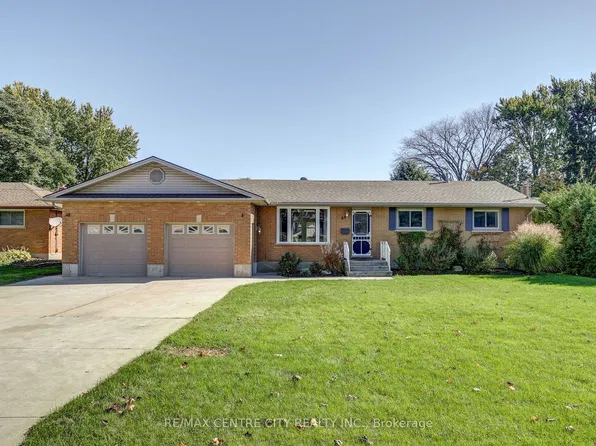 68 Lois Ave, Central Elgin, ON N5R 5A4