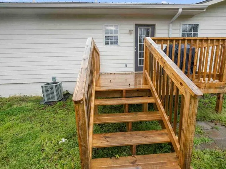14 Meadowbrook Dr — Photo 23