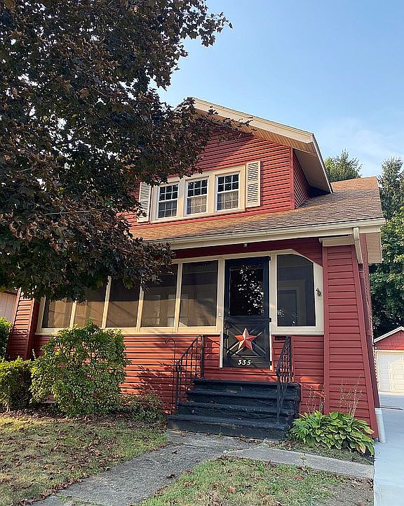 1st image of 335 E Baird Ave