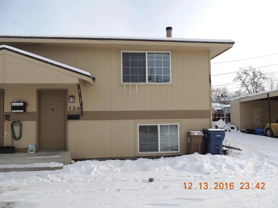 120 E Longfellow Ave #120