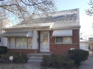 9676 Fenton, Redford, MI 48239
