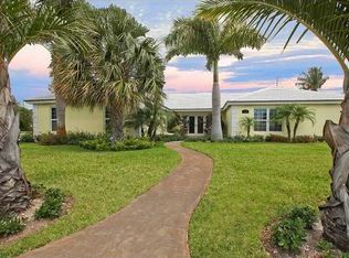 137 Anchorage Dr N, North Palm Beach, FL 33408