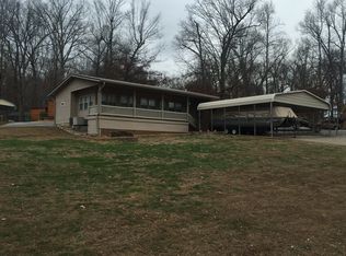 231 Hillside Cir, Cadiz, KY 42211
