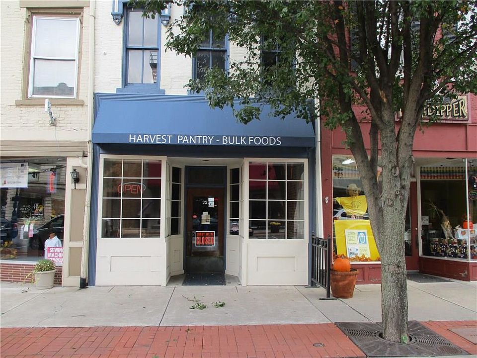 1st image of 325 N Main St