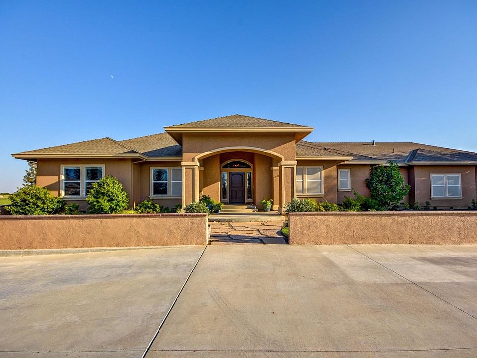 1st image of 16314 E Kettleman Ln