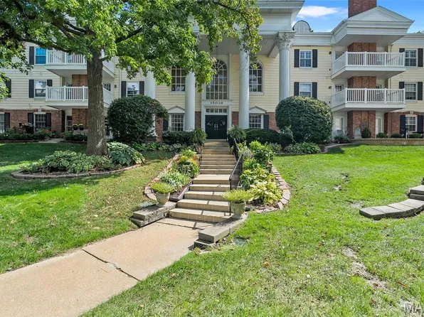 15038 Claymoor Ct APT 3, Chesterfield, MO 63017
