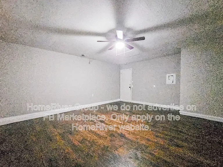 10455 Alpine Vlg — Photo 8