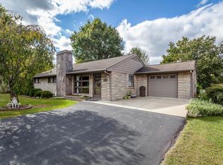 711 6th St, Shenandoah, VA 22849