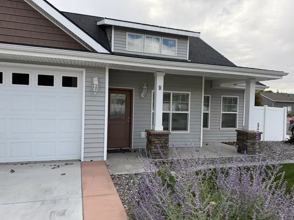 245 W Van Giesen St #1506-B, Richland, WA 99354