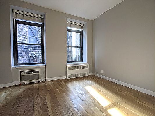 4th image of 22 Jones St APT 2A