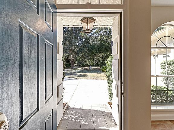 4th image of 96072 Nassau Lakes Cir