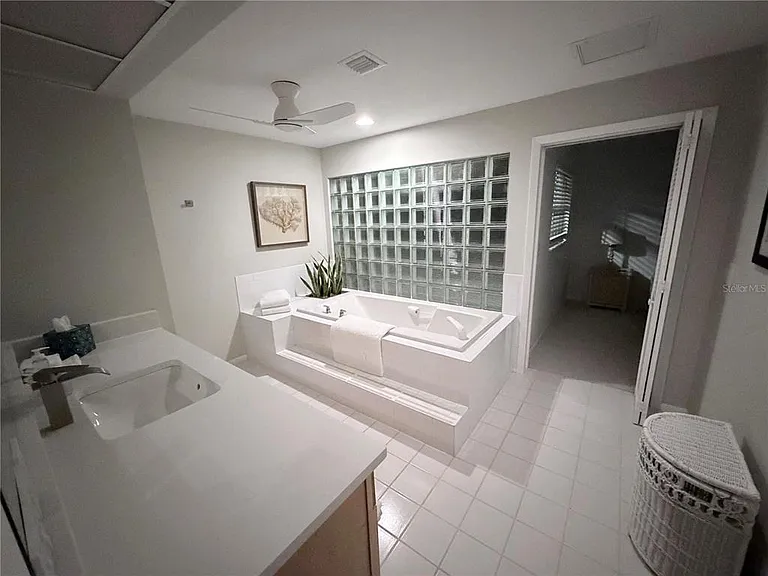 2709 Casey Key Rd — Photo 35