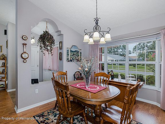 4th image of 10351 Flag Rd