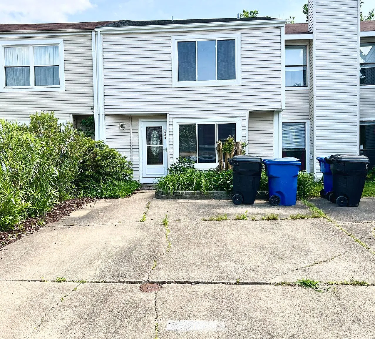2 bed, 1.5 bath, 1138 sqft, $1,795 — Photo 1
