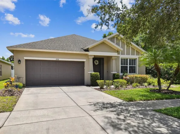 2918 Winglewood Cir, Lutz, FL 33558
