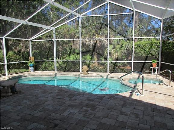 3rd image of 7949 Leicester Dr