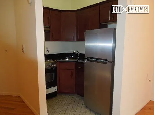 Rented by Citi Habitats | media 15