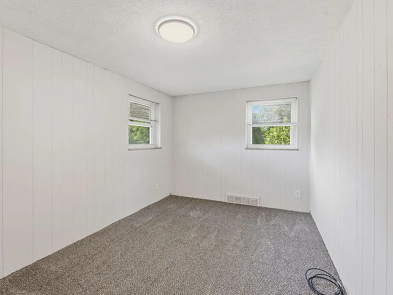 4220 Viewland Dr — Photo 13