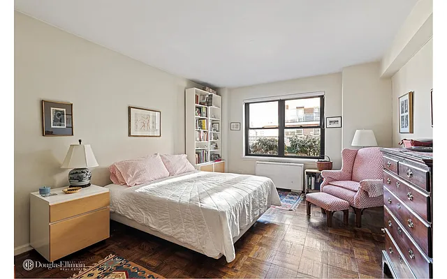 Sold by Douglas Elliman | media 32