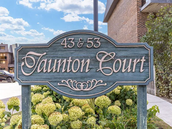 53 Taunton Rd E Unit 63, Oshawa, ON L1G 3T6