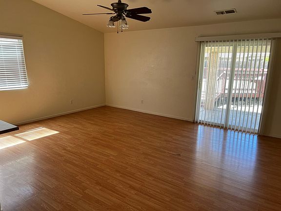 2nd image of 421 N Amador St