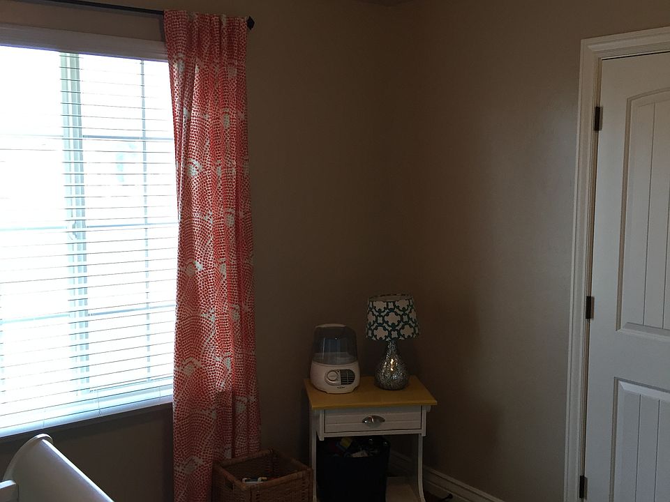 1st image of 1506 E 10 N